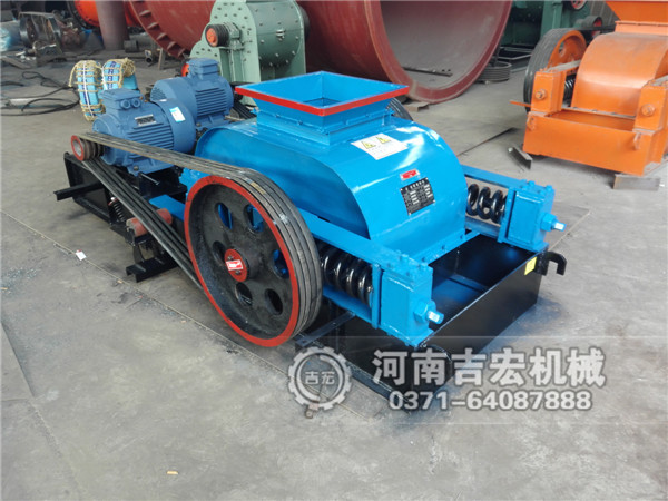 雙齒輥破碎機(jī)的細(xì)節(jié)維護(hù)需要幾步？