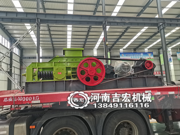 瀝青銑刨料再生破碎設(shè)備選型：為何推薦雙齒輥破碎機(jī)？