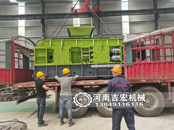 雙齒輥破碎機(jī) vs 傳統(tǒng)破碎設(shè)備：為何煤炭行業(yè)更青睞前者？